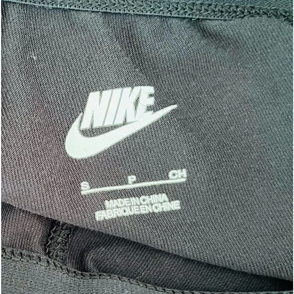 NIKE black and silver Leg-A-See GX1 Foil Legging size S.